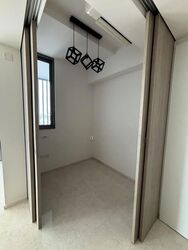 Marine Blue (D15), Condominium #621205521